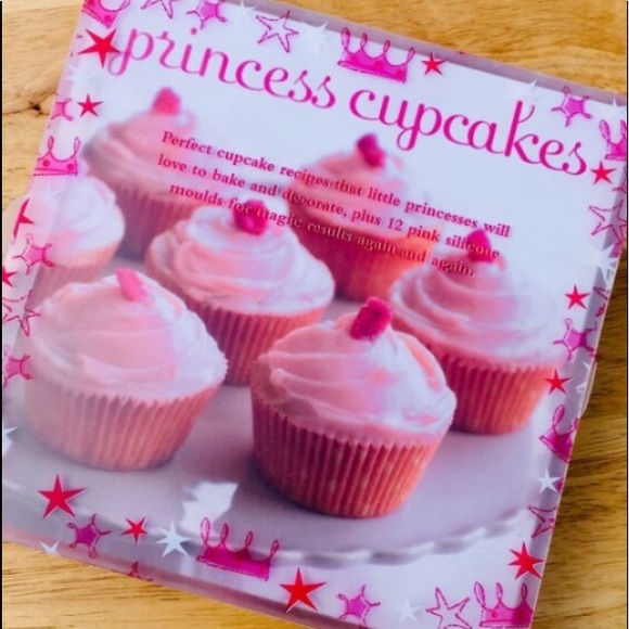 Cupcake Baking Kit Child’s - Picture 3 of 6